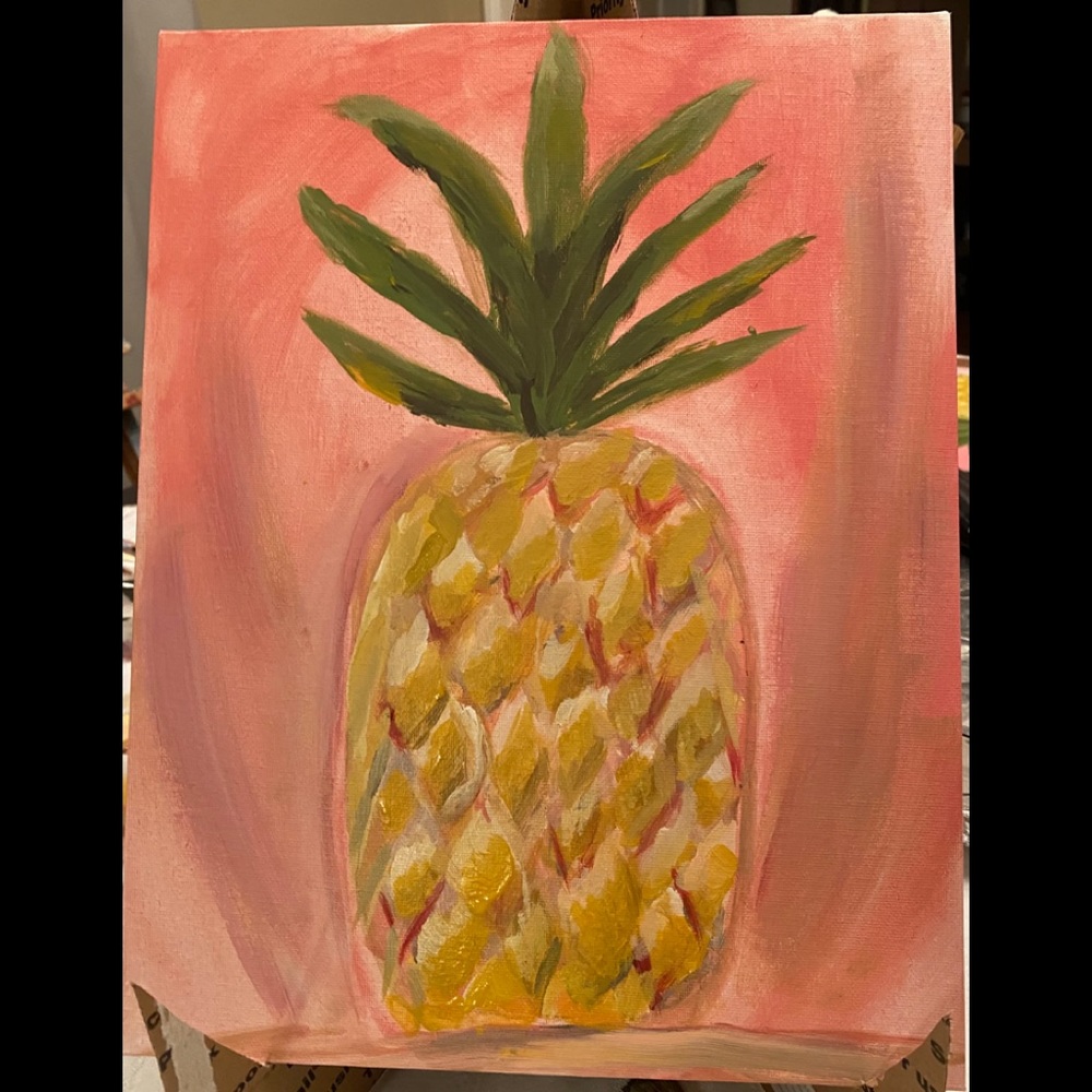 Host Pick 🎊 A Model Pineapple - Picture 3 of 3